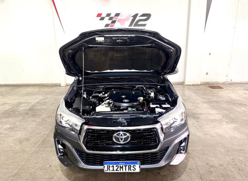 Imagem 12 de 14 de Hilux 2.8 Srx 4x4 2.8 Tdi 16v Diesel Aut Ipva Pago