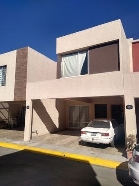 Imagen 3 de 20 de Casa En Venta En Las Américas