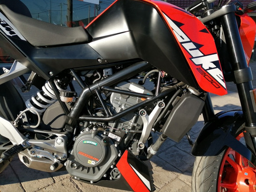 Imagen 3 de 10 de Ktm 200 Duke 2023