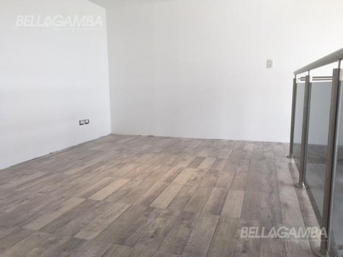 Imagen 15 de 24 de Hermoso Loft En Piso 17 Con Vista Al Rio. Excelentes Detalles De Calidad Y Cochera.