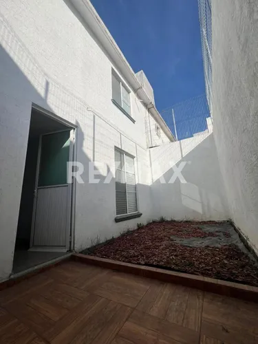 Casa En Venta En Rancho Tezoyuca, Morelos