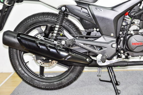 Imagen 5 de 15 de Moto Hero Hunk 150cc I3s 0km Con Baul