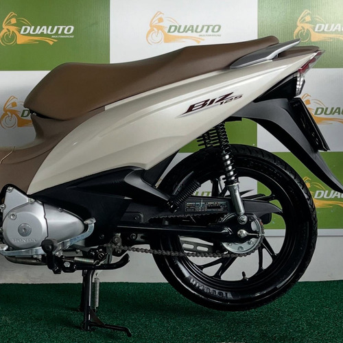 Honda Biz 125 Flex Branca Banco Caramelo 2024 Com 1.100km