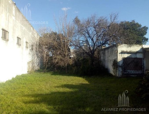 Imagen 1 de 3 de Terreno - Castelar Norte