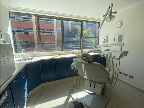 Consultas Odontológicas Equipadas En Centro Médico Talca