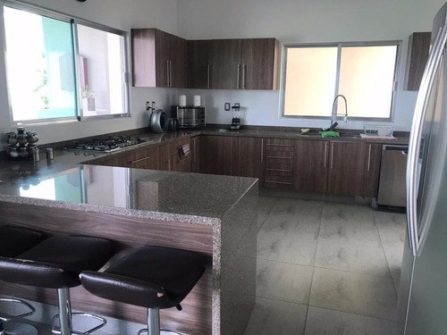 Imagen 3 de 30 de Casa En Venta En Vista Real, Los Cipreses
