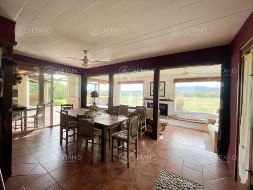 Venta Casa - 4 Dormitorios. Piriapolis - Bella Vista