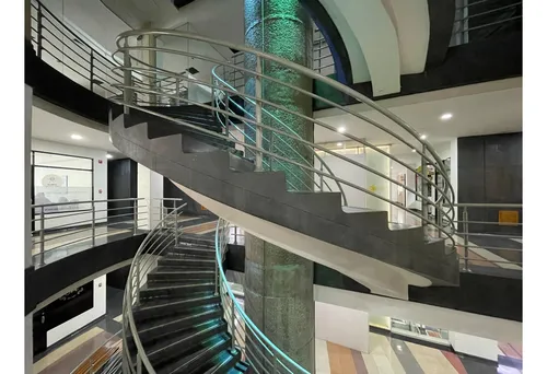 728m2 Local En Arriendo En El Poblado