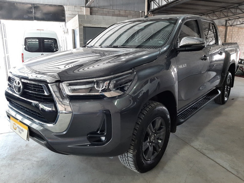 Toyota Hilux 2.8 Cd Srv 177cv 4x4 At