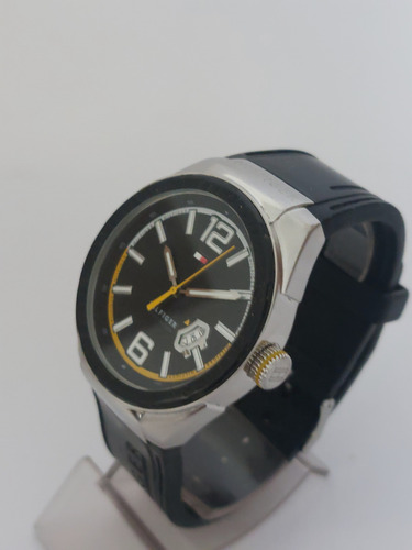 Relógio Tommy Hilfiger Th.125.1.29.0969,série Prata. Preto Preto Preto (Usado)