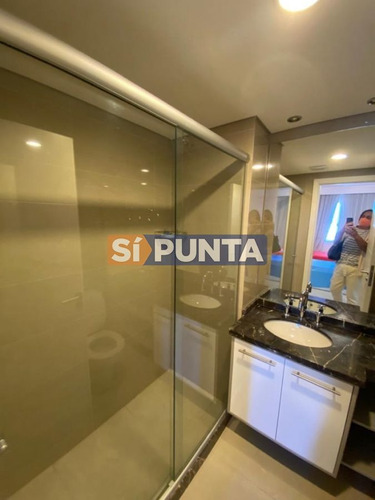 Imagen 7 de 11 de Apartamento En Alquiler - Mansa