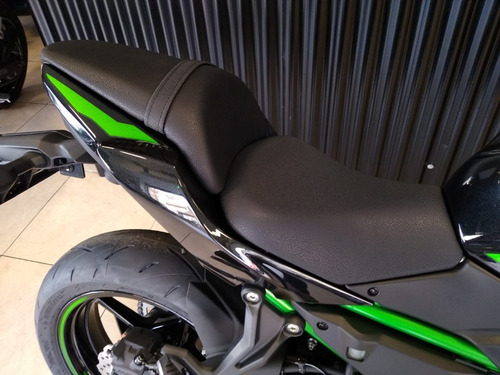 Imagen 11 de 16 de Kawasaki Z650 Abs Pantalla Tft (no Mt07, Tnt 600)
