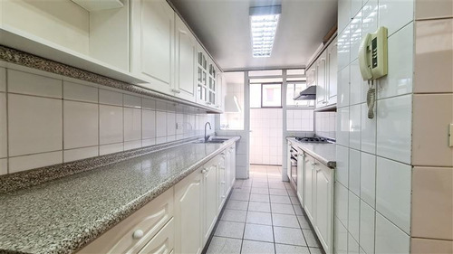 Imagen 5 de 17 de Departamento En Venta De 3 Dorm. En Las Condes