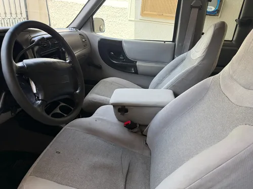 Ford Ranger Ranger súper Cab 6 cilindros 3.0 2 puertas Automática