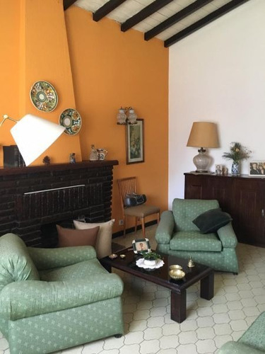 Imagen 9 de 18 de Chalet En Venta 3 Amb.con Piscina Y Dependencia Don Torcuato