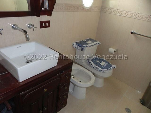 Imagen 10 de 20 de Casa En Venta En Lomas De Chuao 22-16052