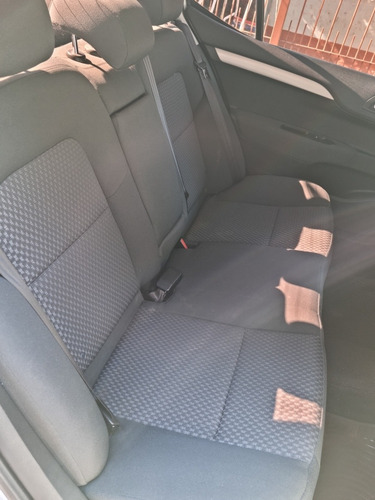 Imagen 3 de 7 de Citroën C4 Lounge 2015 1.6 Tendance At6 Thp 163cv