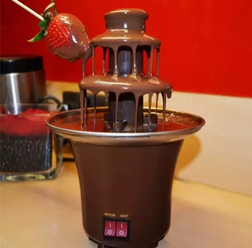 fuente, cascada, fondue de chocolate, tres nuveles de chocolate