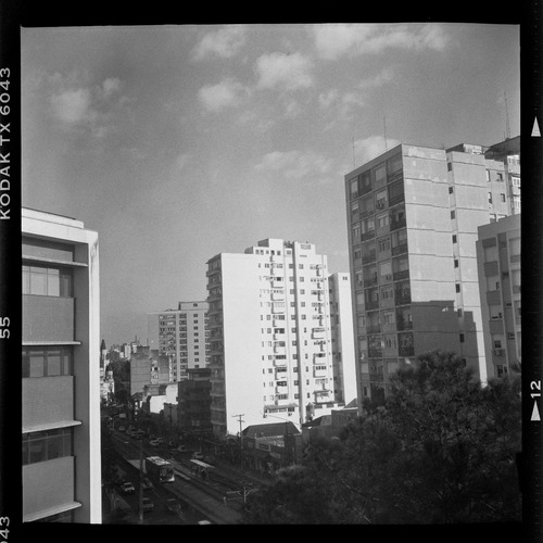Câmera Tlr Yashica 635 + Acessórios + Kit 35mm (na Caixa)