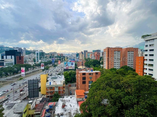 Apartamento En Venta El Rosal Jose Carrillo Bm Mls #24-22780