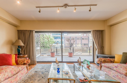 Departamento En  Venta En Colegiales. Balcón Terraza Y Patio