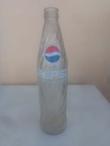 Botella De Refresco Pepsi Retro De Los 80 Y 90 Tengo 77 (Usado)