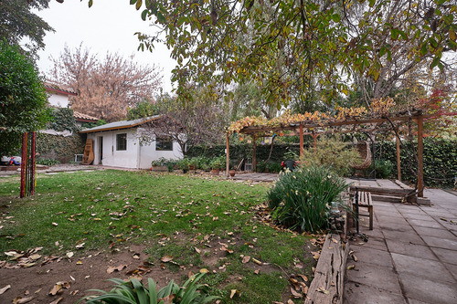 Amplia Casa Remodelada - Javiera Carrera Nte - La Reina