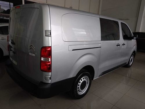 Imagen 5 de 15 de Citroën Jumpy 2022 1.6 L3 Hdi 115 Business Mixto