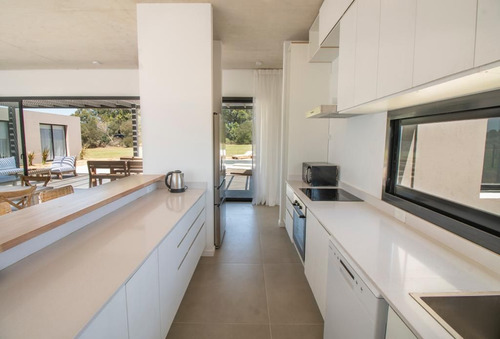 Nueva Casa En Venta Pueblo Mio, Chacras De Manantiales (ref: Bpv-8753)