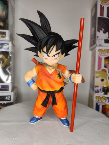 Figura Dragón Ball Z Goku Niño Baculo Metalico 20cm