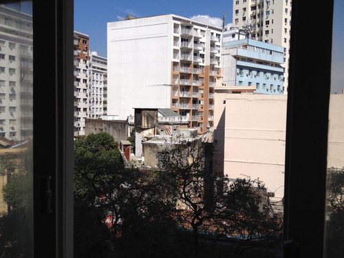 Loft Para Alugar Na Avenida Gomes Freire, Centro, Rio De Janeiro - Rj - Liv-11893