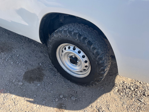 Toyota Hilux 2.7 Cabina Sencilla Mt