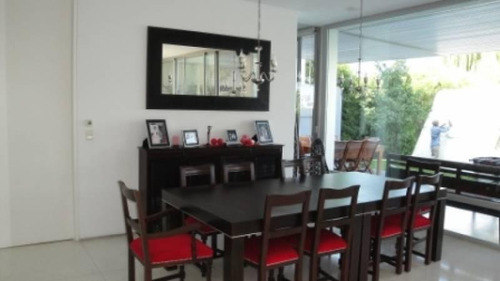 Imagen 23 de 26 de Excelente Casa Al Lago En Santa Bárbara. Muy Buena Calidad De Construccion!