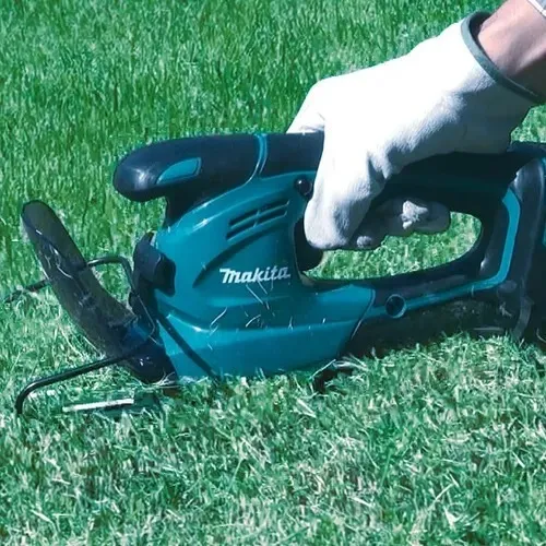 Corta Cerco Pasto Dum168z 18v + Cargador + Bateria Makita