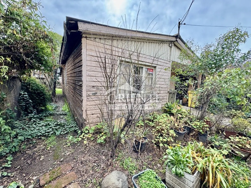 Terreno Con Casa Para Remodelar - Pueblo Lo Barnchea