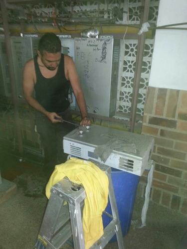 Imagen 3 de 5 de Reparación Calentadores De Agua A Gas( 8 Años De Servicio)