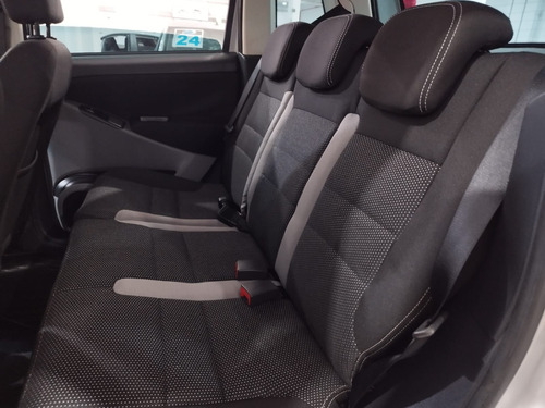 Fiat Idea 1.6 16v Essence Flex 5p