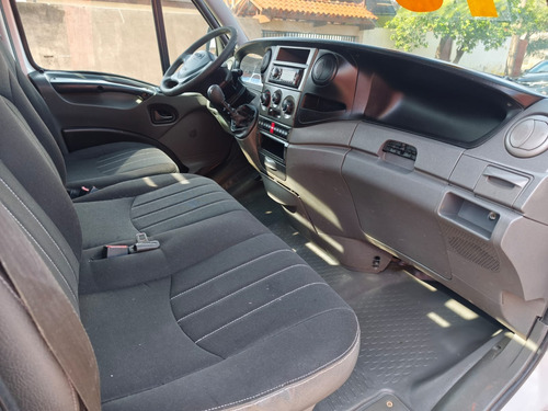 Iveco Daily 35s14 Ano 2013 Carroceria - Covelp Americana
