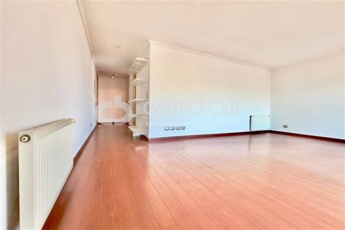 Departamento En Venta De 3 Dorm.3 Baños. Latadia, Las Condes