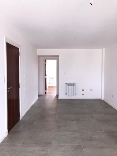 Imagen 9 de 25 de Venta Departamento De 3 Ambientes A Estrenar En San Jose Con Cochera Al Frente