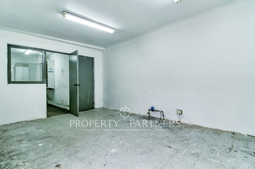 Propiedad Comercial En Arriendo En Plena Costanera