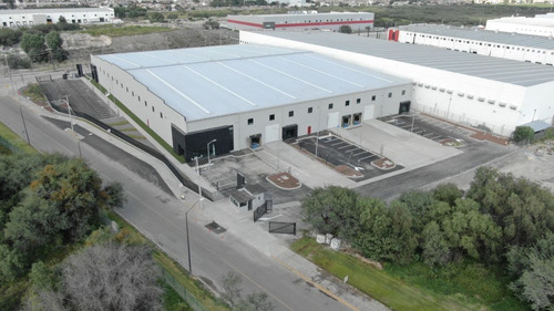 Bodegas De 1,260 M2 / Hasta 7,650 M2 / León Gto.