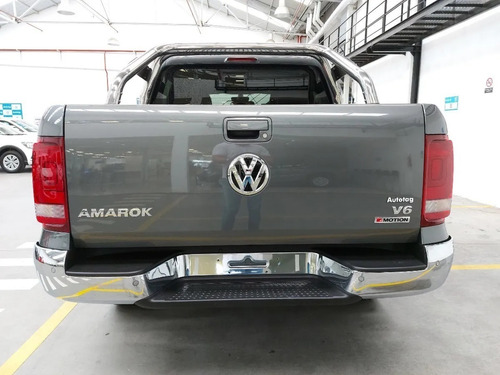 Imagen 12 de 25 de Amarok V6 Highline P1 3.0 258cv 4x4 At 2022 S/ Barra-estribo