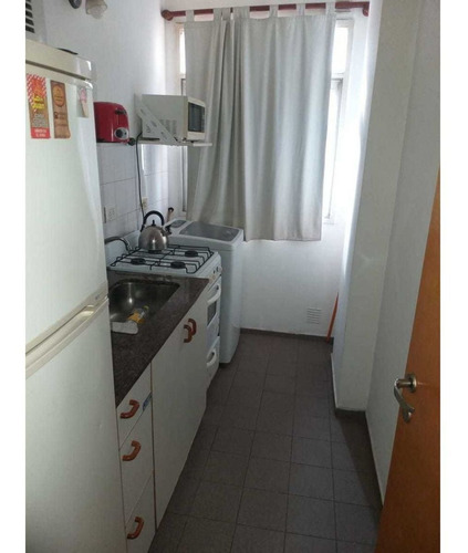 Imagen 6 de 10 de Departamento En Venta En B° General Paz