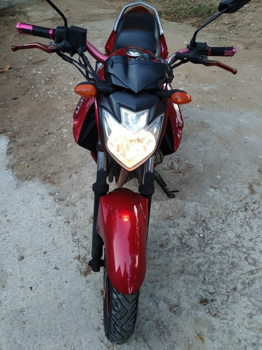 Imagem 2 de 6 de Yamaha Fazer 250