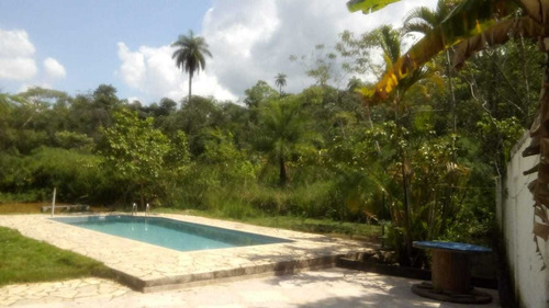 Mil Metros Com Ótima Casa E Piscina - Mil66