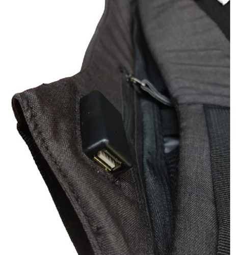 Imagen 5 de 7 de Mochila Antivandálica