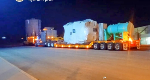Venpol Lowboy Cuello Desmontable 4 Ejes Cap 80ton 2024
