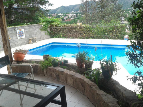 Casa En Venta - Villa Carlos Paz