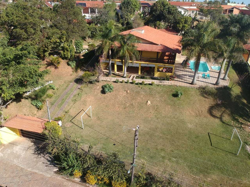 Imagem 1 de 14 de 2.400m², Condomínio, 05 Dormitórios, Churrasqueira E Piscina